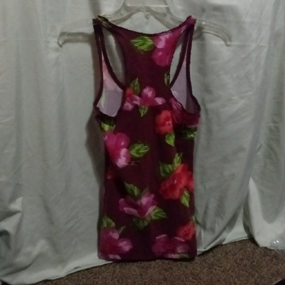 Tank - Picture 2 of 3